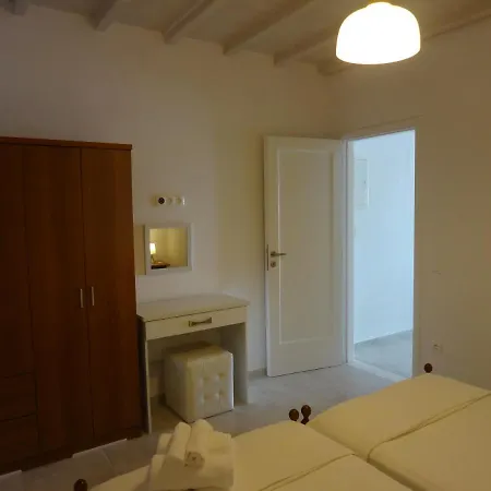 George House Gasthuis Ano Mera
